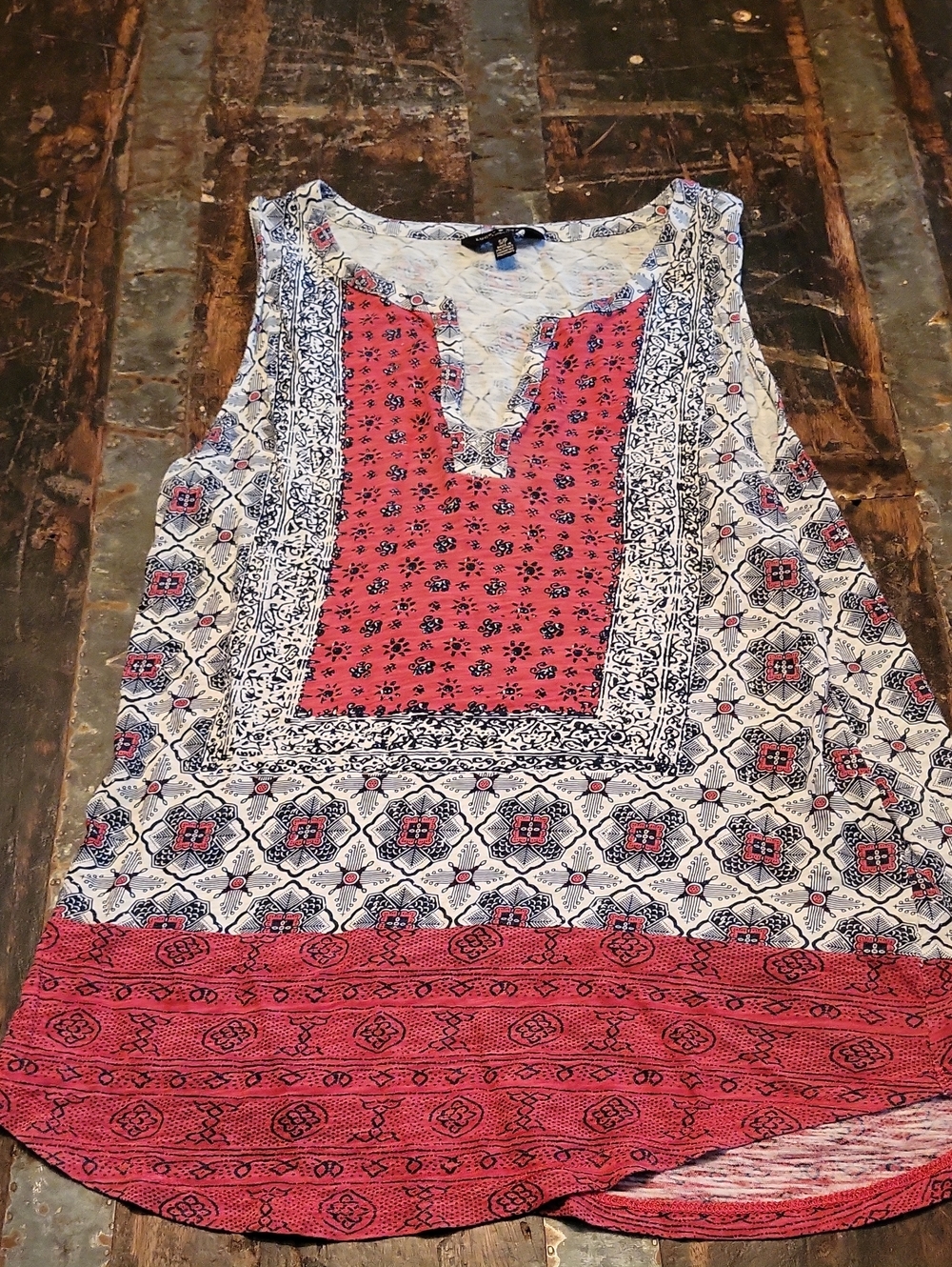 Lucky Brand Coral, White and Navy Printed Sleeveless Tank
